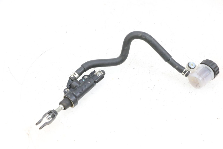 photo de CILINDRO MESTRE DO FREIO TRASEIRO YAMAHA MT-07 MT07 ABS 700 (2018 - 2020) - Ampliação técnica