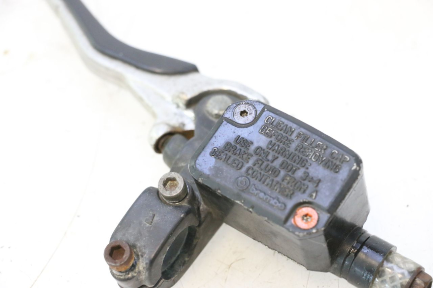 photo de CILINDRO MESTRE DO FREIO TRASEIRO MBK NITRO 50 (2004 - 2008) - Ampliação técnica