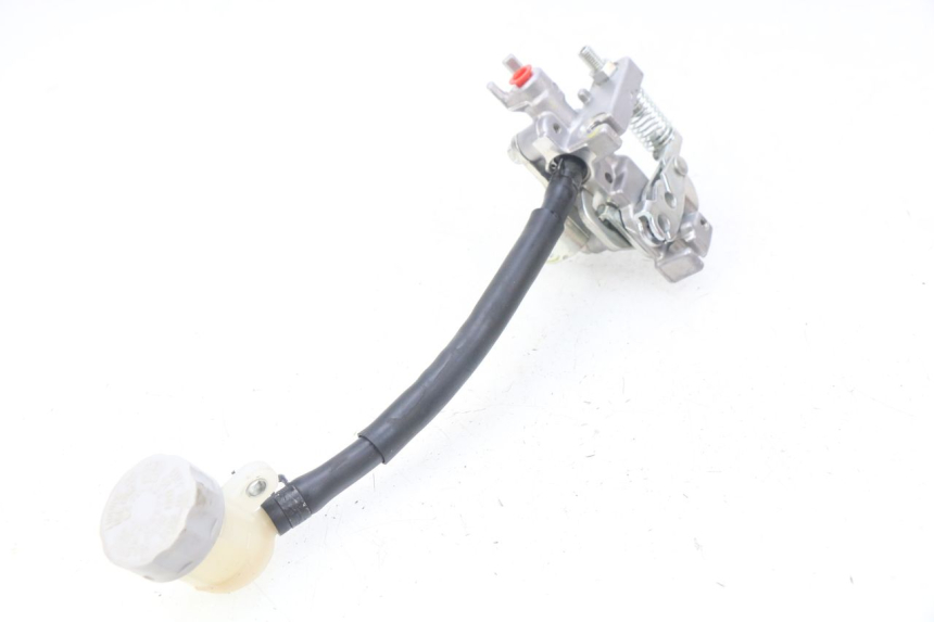 photo de CILINDRO MESTRE DO FREIO TRASEIRO HONDA PCX (JF57/JF64) 125 (2014 - 2018) - Zoom do estado de desgaste