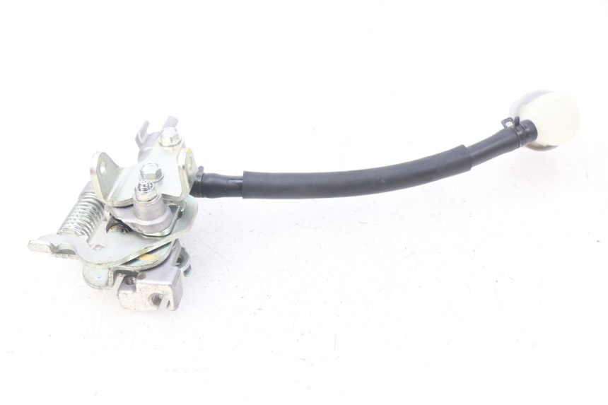 photo de CILINDRO MESTRE DO FREIO TRASEIRO HONDA PCX (JF57/JF64) 125 (2014 - 2018) - Outro ângulo de visão