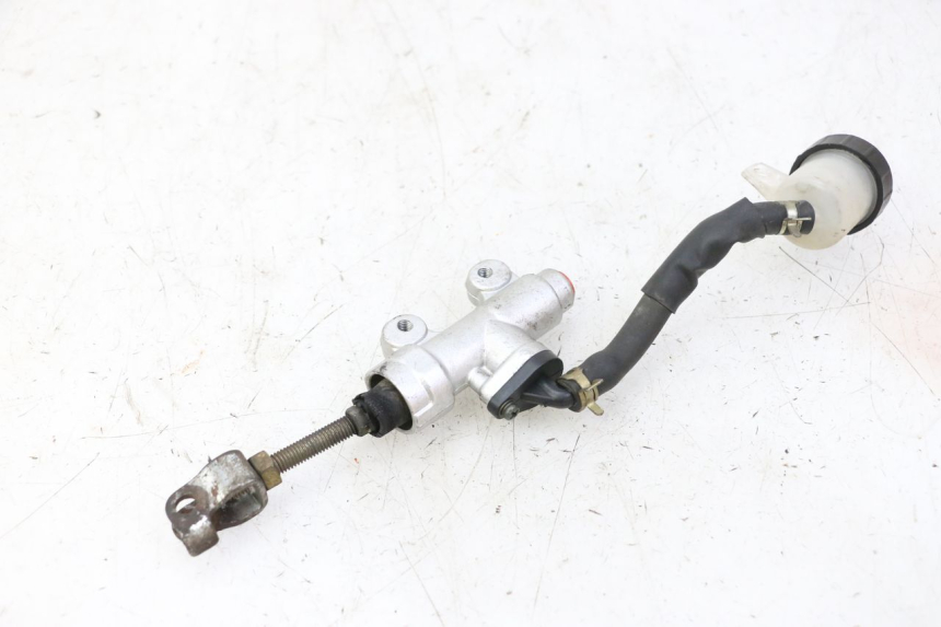 photo de CILINDRO MESTRE DO TRAVÃO TRASEIRO MAG POWER R-STREET 50 (2016 - 2025) - Pontos de fixação