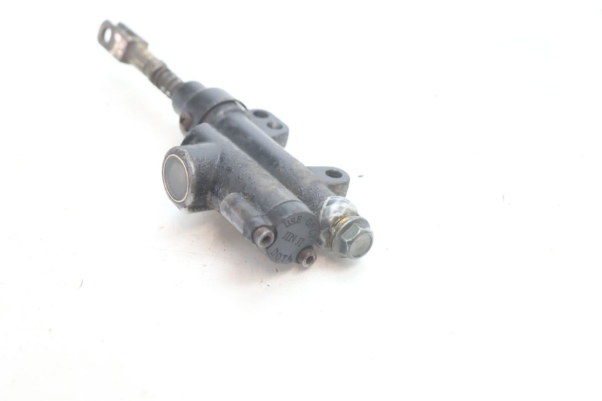 photo de CILINDRO MESTRE DE FREIO TRASEIRO APOLLO RFZ 140 - Pontos de fixação