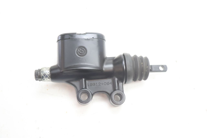 photo de CILINDRO MESTRE DE FREIO TRASEIRO HARLEY DAVIDSON ROAD GLIDE FLTRXSE 1920 (2018 - 2022) - Ampliação técnica