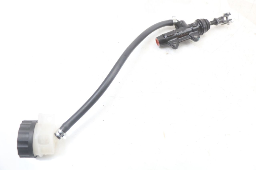 photo de CILINDRO MESTRE DO FREIO TRASEIRO ROYAL ENFIELD SCRAM 411 (2022 - 2024) - Vista geral