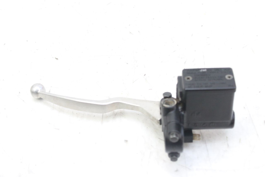 photo de CILINDRO MESTRE DO FREIO TRASEIRO PEUGEOT SATELIS 125 (2010 - 2012) - Ampliação técnica