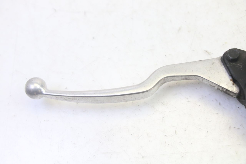 photo de CILINDRO MESTRE DO TRAVÃO TRASEIRO PEUGEOT SATELIS 125 (2006 - 2009) - Detalhe da peça