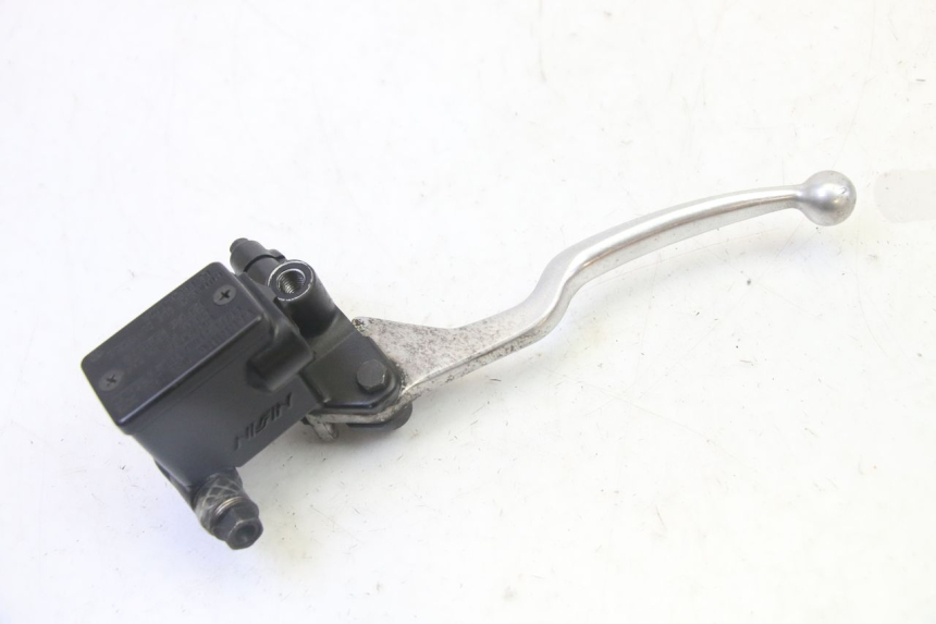 photo de CILINDRO MESTRE DO FREIO TRASEIRO PEUGEOT SATELIS 125 (2013 - 2018) - Outro ângulo de visão