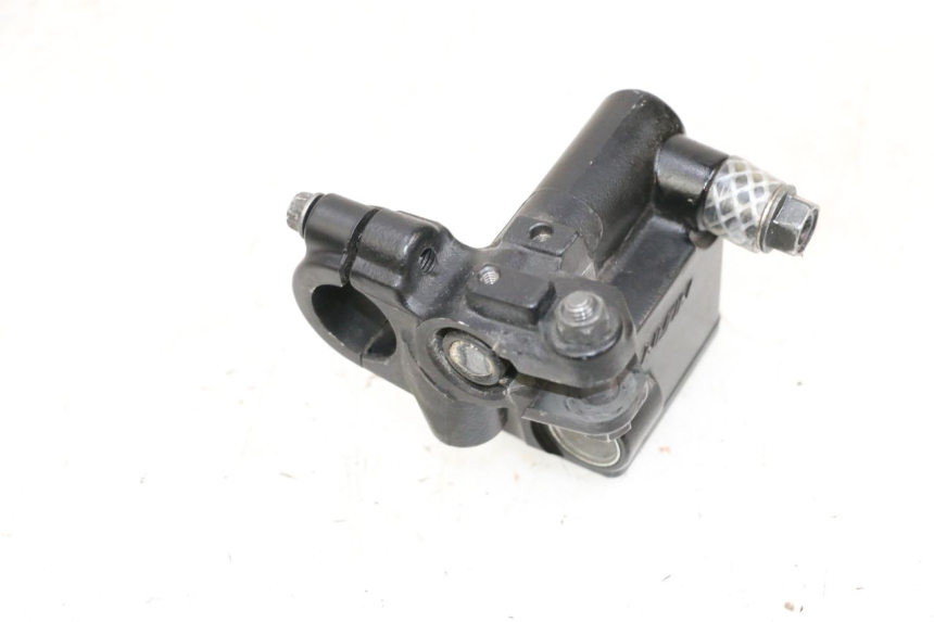 photo de CILINDRO MESTRE DO FREIO TRASEIRO PEUGEOT SATELIS 125 (2013 - 2018) - Detalhe da peça