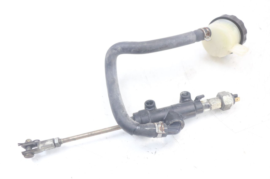 photo de CILINDRO MESTRE DO FREIO TRASEIRO TRIUMPH SPEED TRIPLE T301 900 (1994 - 1996) - Ampliação técnica