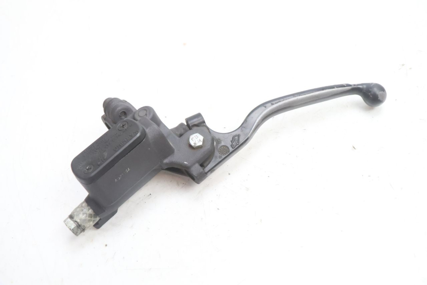 photo de CILINDRO MESTRE DO FREIO TRASEIRO PEUGEOT SPEEDFIGHT 2 AC 50 (2000 - 2009) - Outro ângulo de visão