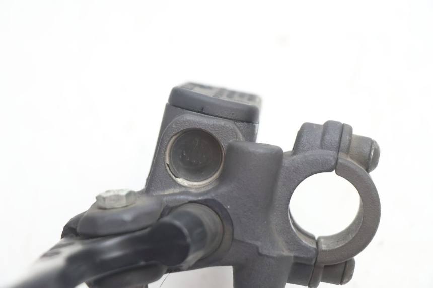 photo de CILINDRO MESTRE DO FREIO TRASEIRO PEUGEOT SPEEDFIGHT 2 AC 50 (2000 - 2009) - Ampliação técnica
