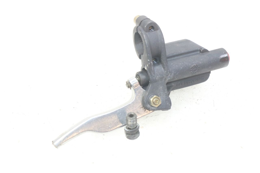 photo de CILINDRO MESTRE DO TRAVÃO TRASEIRO APRILIA SR LC 50 (1997 - 2004) - Zoom do estado de desgaste