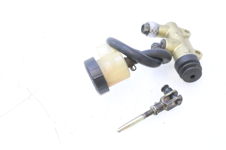 photo de CILINDRO MESTRE DE FREIO TRASEIRO DUCATI SS IE DS CARENEE 1000 (2002 - 2006) - Detalhe da peça