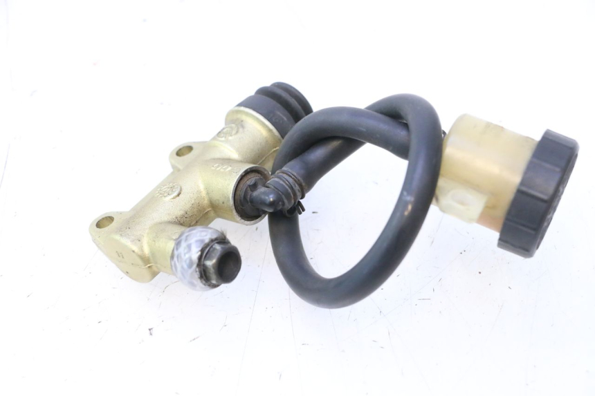 photo de CILINDRO MESTRE DE FREIO TRASEIRO DUCATI SS IE DS CARENEE 1000 (2002 - 2006) - Zoom do estado de desgaste