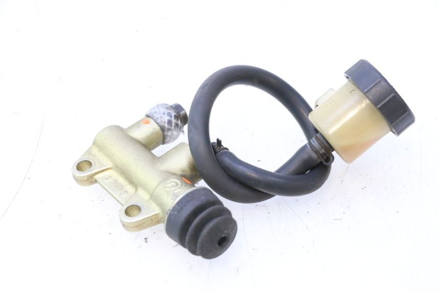photo de CILINDRO MESTRE DE FREIO TRASEIRO DUCATI SS IE DS CARENEE 1000 (2002 - 2006) - Ampliação técnica