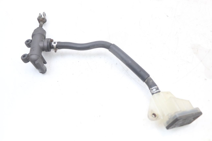 photo de CILINDRO MESTRE DO FREIO TRASEIRO SUZUKI GS F 500 (2004 - 2007) - Pontos de fixação