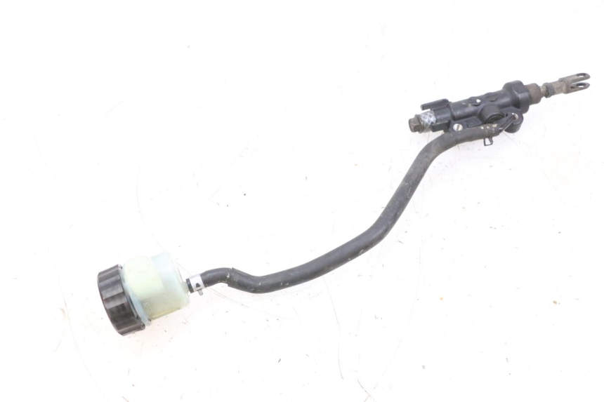 photo de CILINDRO MESTRE DO FREIO TRASEIRO YAMAHA TDM ABS 900 (2002 - 2014) - Detalhe da peça