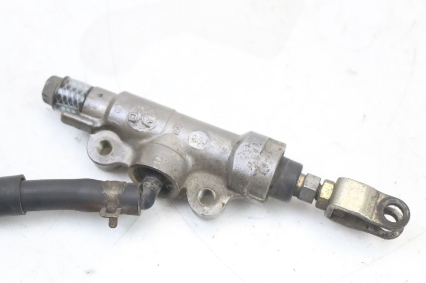 photo de CILINDRO MESTRE DO FREIO TRASEIRO YAMAHA TDR DELTABOX 125 (1997 - 2003) - Pontos de fixação