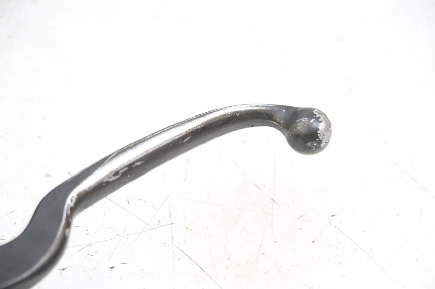 photo de CILINDRO MESTRE DO FREIO TRASEIRO PEUGEOT TWEET PRO EFI 4T 50 (2021 - 2022) - Pontos de fixação
