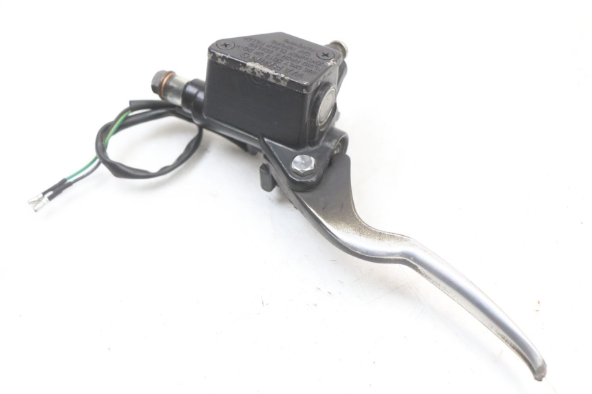 photo de CILINDRO MESTRE DO FREIO TRASEIRO PEUGEOT TWEET 125 (2018 - 2021) - Ampliação técnica