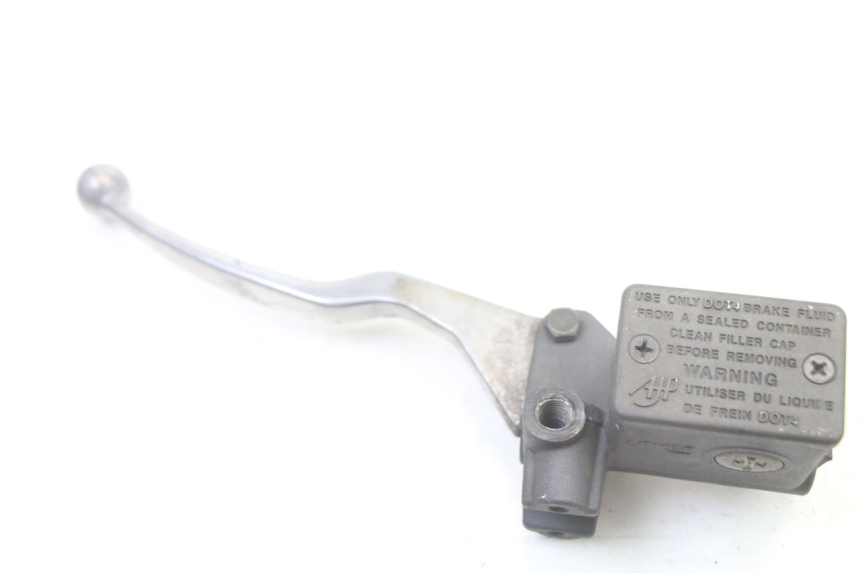 photo de CILINDRO MESTRE DO FREIO TRASEIRO SUZUKI UH BURGMAN 125 (2002 - 2006) - Detalhe da peça