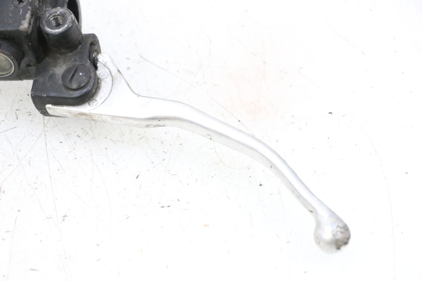 photo de CILINDRO MESTRE DO FREIO TRASEIRO PIAGGIO VESPA GTS SUPER IE 125 (2009 - 2016) - Detalhe da peça