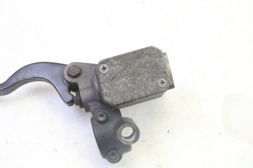 photo de CILINDRO MESTRE DO FREIO TRASEIRO YAMAHA X-MAX XMAX 125 (2010 - 2013) - Zoom do estado de desgaste