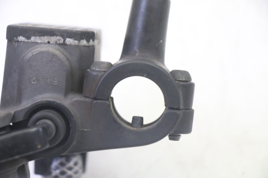 photo de CILINDRO MESTRE DO FREIO TRASEIRO YAMAHA X-MAX XMAX 125 (2010 - 2013) - Estado da superfície