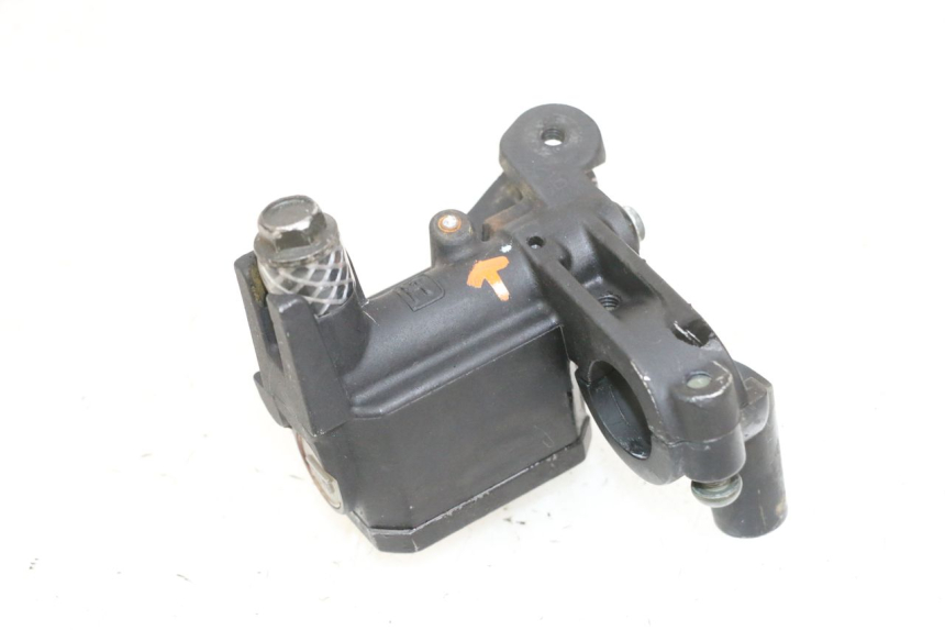photo de CILINDRO MESTRE DO FREIO TRASEIRO YAMAHA XMAX X-MAX 125 (2006 - 2009) - Vista geral