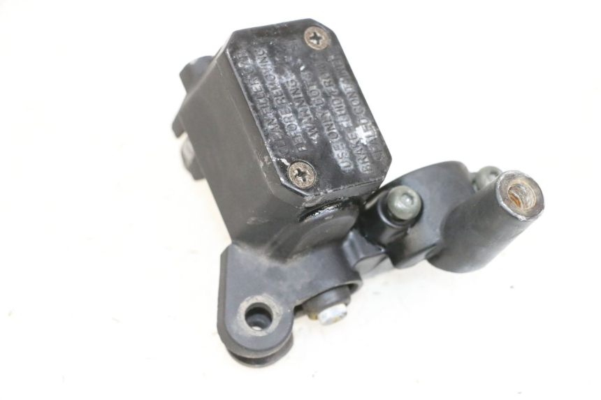 photo de CILINDRO MESTRE DO FREIO TRASEIRO YAMAHA XMAX X-MAX 125 (2006 - 2009) - Peça verificada