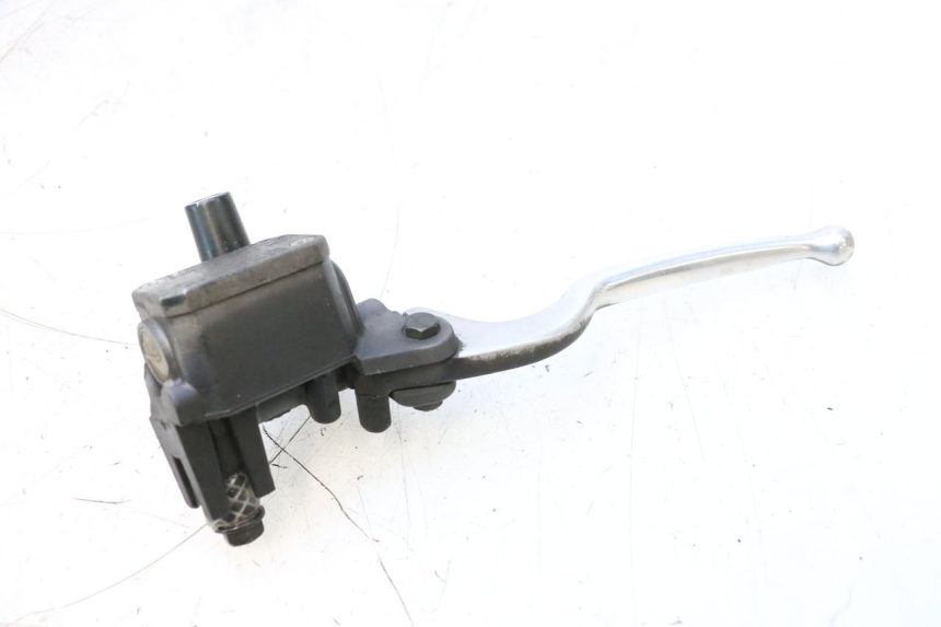 photo de CILINDRO MESTRE DO FREIO TRASEIRO YAMAHA X-MAX XMAX 125 (2010 - 2013) - Ampliação técnica