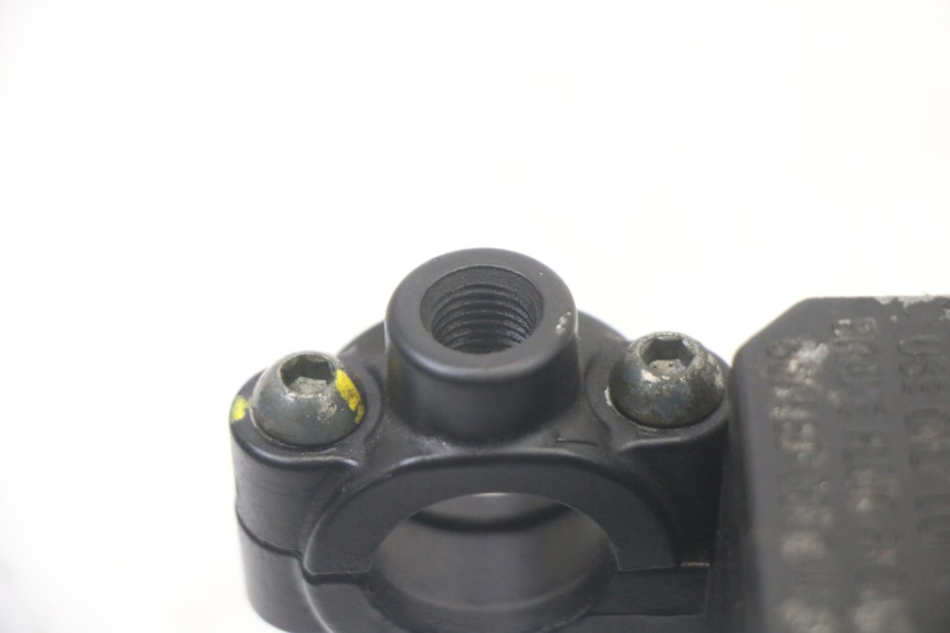 photo de CILINDRO MESTRE DO FREIO TRASEIRO PIAGGIO XEVO - X EVO 125 (2007 - 2017) - Ampliação técnica