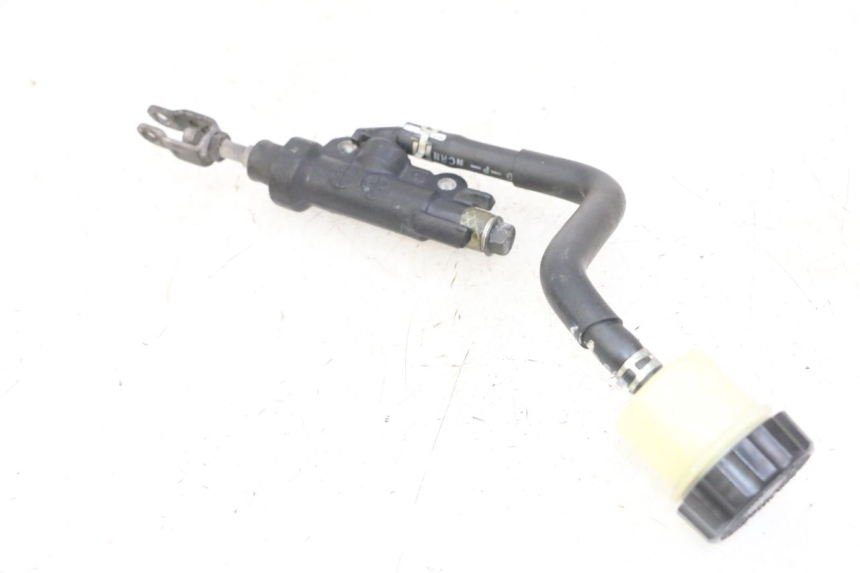 photo de CILINDRO MESTRE DO FREIO TRASEIRO YAMAHA XJ6 ABS 600 (2008 - 2016) - Outro ângulo de visão