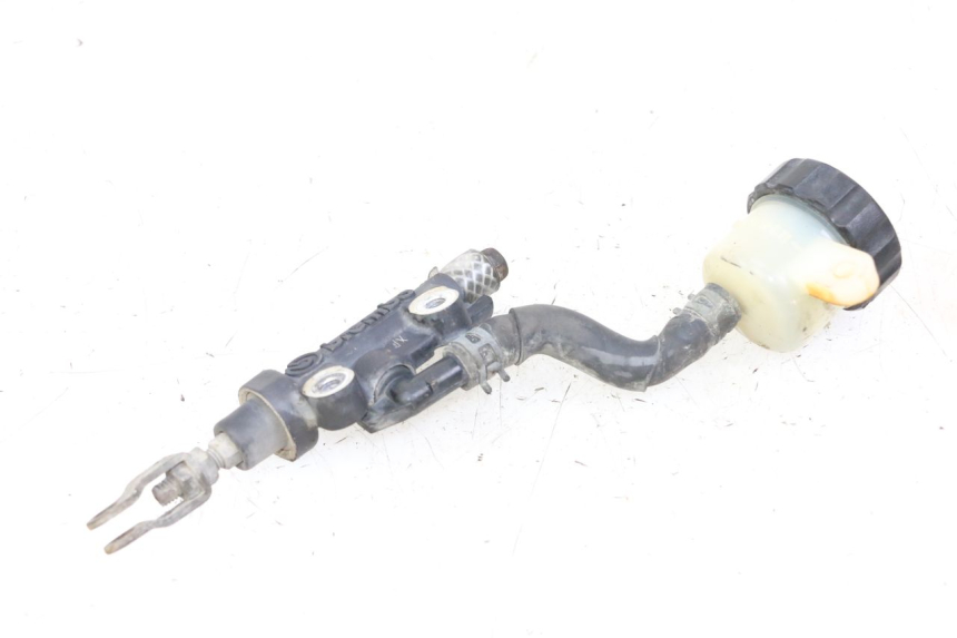 photo de CILINDRO MESTRE DO FREIO TRASEIRO YAMAHA XJN DIVERSION 600 (2000 - 2003) - Detalhe da peça