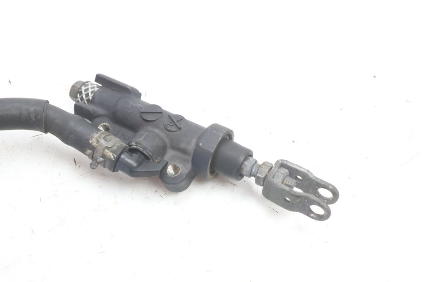 photo de CILINDRO MESTRE DE FREIO TRASEIRO YAMAHA XJR 1300 (1998 - 2002) - Ampliação técnica