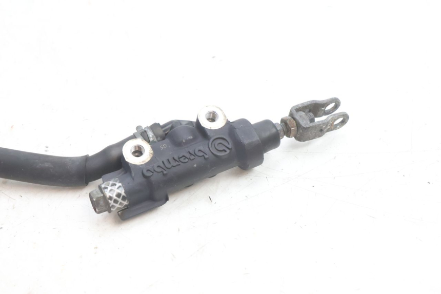 photo de CILINDRO MESTRE DE FREIO TRASEIRO YAMAHA XJR 1300 (1998 - 2002) - Estado da superfície
