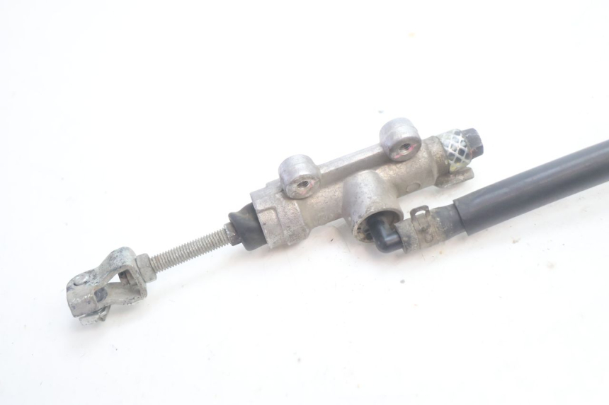 photo de CILINDRO MESTRE DE FREIO TRASEIRO HONDA XLV VARADERO 125 (2007 - 2012) - Ampliação técnica