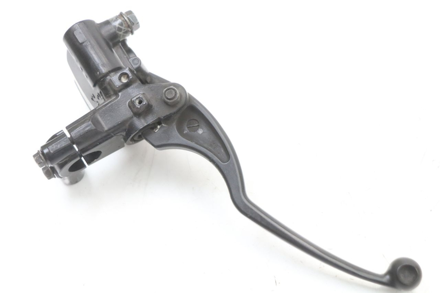 photo de CILINDRO MESTRE DO FREIO TRASEIRO YAMAHA XMAX X-MAX ABS 125 (2017 - 2020) - Ampliação técnica