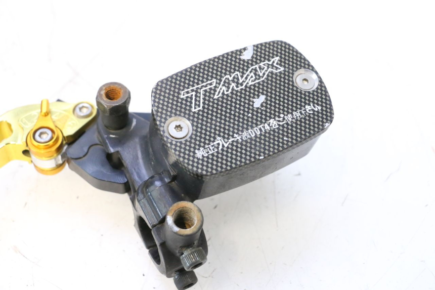 photo de CILINDRO MESTRE DE FREIO TRASEIRO YAMAHA XP T-MAX ABS 500 (2005 - 2005) - Zoom do estado de desgaste