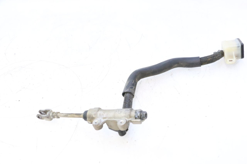 photo de CILINDRO MESTRE DE FREIO TRASEIRO HONDA XRV AFRICA TWIN 750 (1990 - 1992) - Detalhe da peça