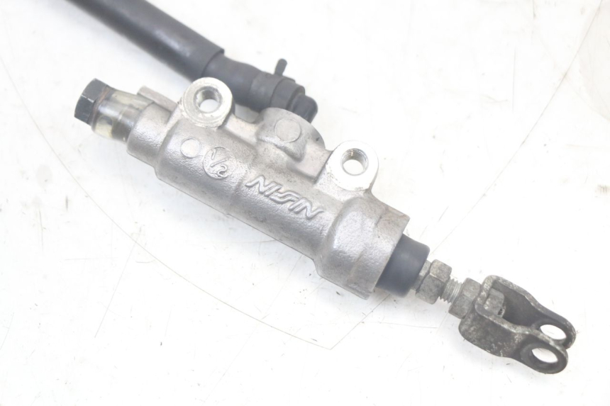 photo de CILINDRO MESTRE DO FREIO TRASEIRO YAMAHA XT X 660 (2004 - 2016) - Detalhe da peça