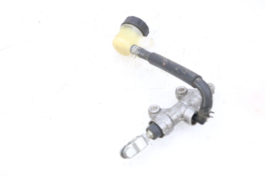 photo de CILINDRO MESTRE DO FREIO TRASEIRO YAMAHA YFM R RAPTOR 250 (2008 - 2014) - Pontos de fixação