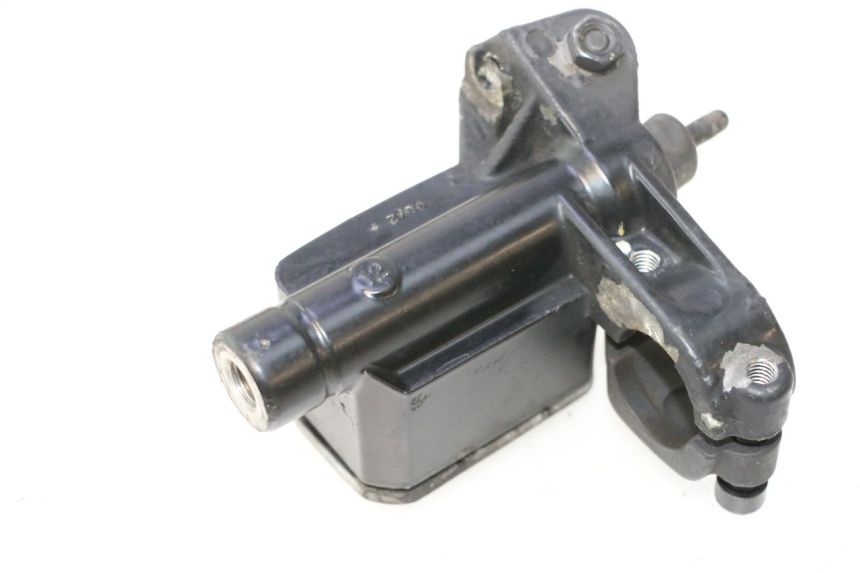 photo de CILINDRO MESTRE DO FREIO TRASEIRO YAMAHA YP MAJESTY 125 (2007 - 2010) - Vista geral