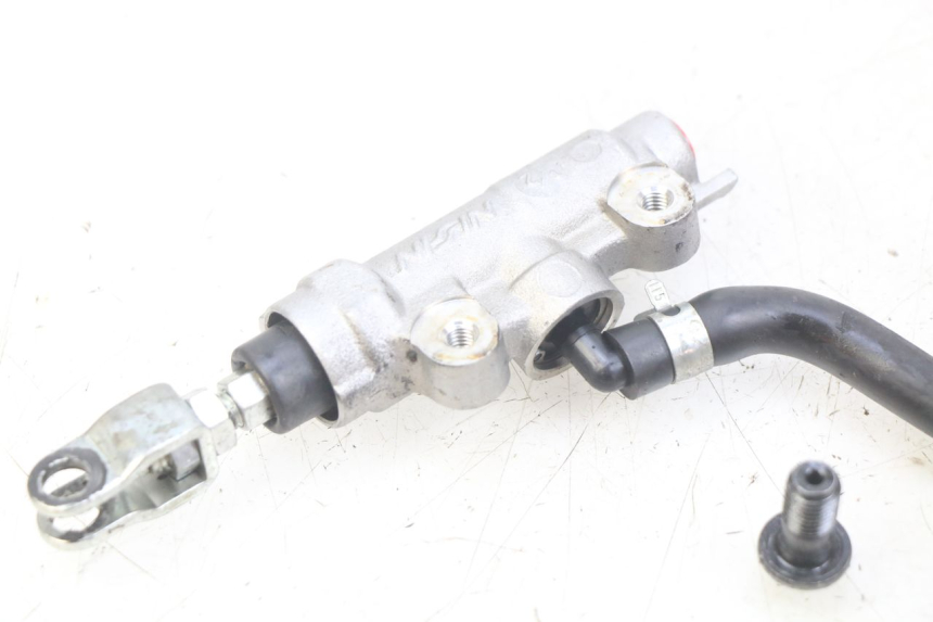 photo de CILINDRO MESTRE DO FREIO TRASEIRO YAMAHA YZ 85 (2019 - 2021) - Pontos de fixação