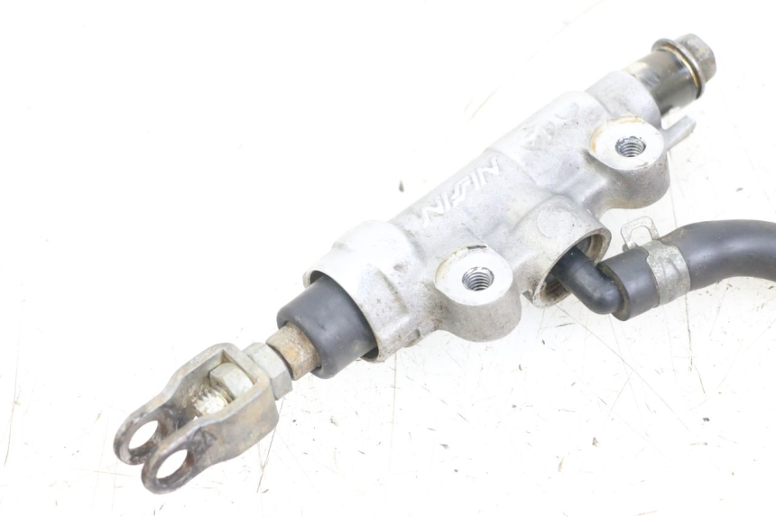photo de CILINDRO MESTRE DO TRAVÃO TRASEIRO YAMAHA YZ 85 (2002 - 2018) - Pontos de fixação