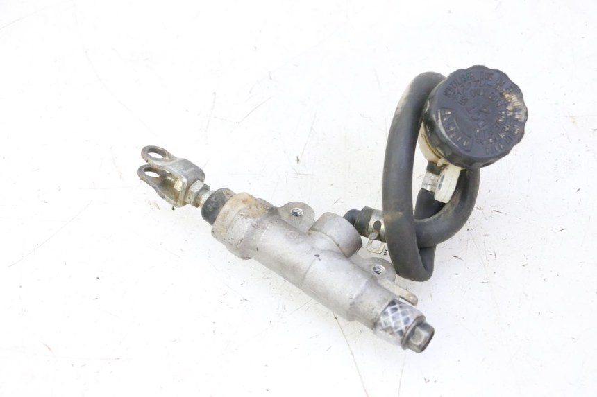 photo de CILINDRO MESTRE DO TRAVÃO TRASEIRO YAMAHA YZ 85 (2002 - 2018) - Zoom do estado de desgaste