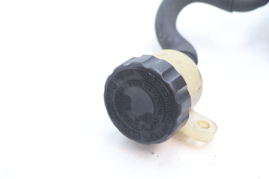 photo de CILINDRO MESTRE DE FREIO TRASEIRO YAMAHA YZF R GENESIS 750 (1993 - 1998) - Pontos de fixação