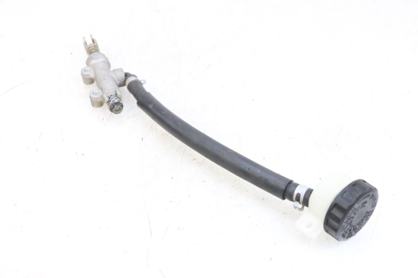 photo de CILINDRO MESTRE DO FREIO TRASEIRO KAWASAKI ZR 7 750 (1999 - 2004) - Ampliação técnica