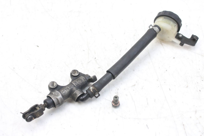 photo de CILINDRO MESTRE DO TRAVÃO TRASEIRO KAWASAKI ZX-6R ZX6R 600 (1995 - 1997) - Detalhe da peça