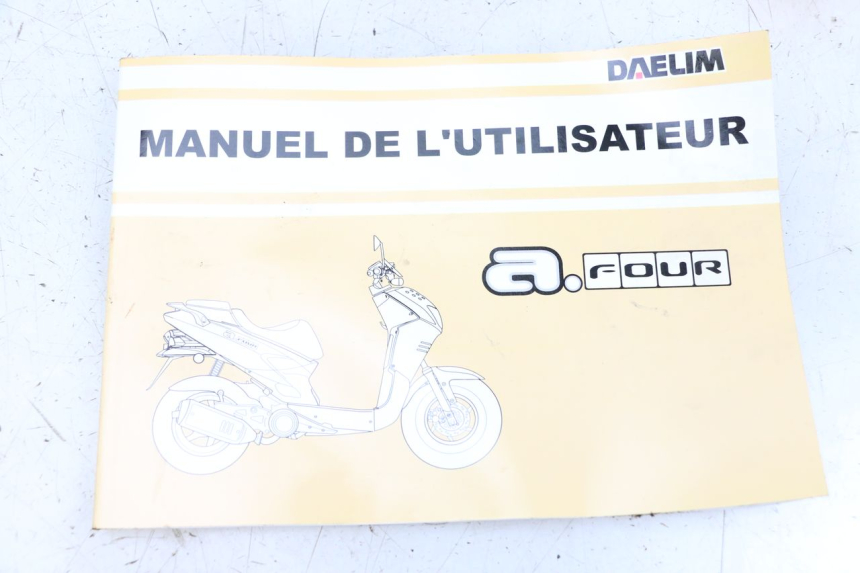 photo de MANUAL DO UTILIZADOR DAELIM A-FOUR 2T 50 (2005 - 2012) - Vista principal